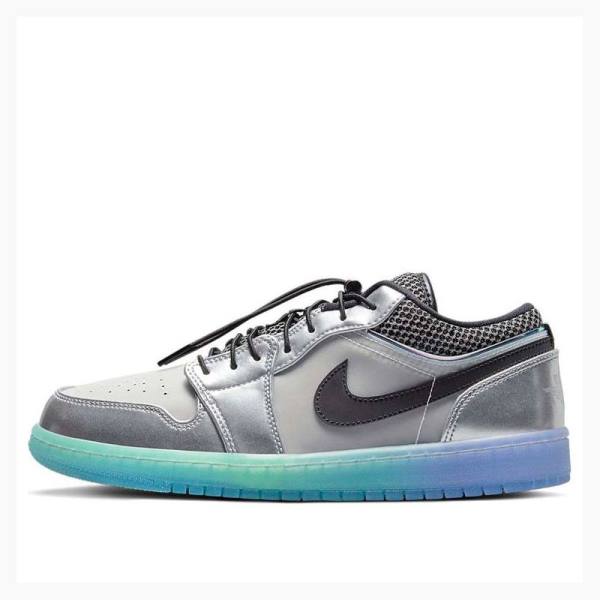 Silver / Black Women\'s Nike Low Toggle Silver Sneakers Air Jordan 1 | JD-578GX