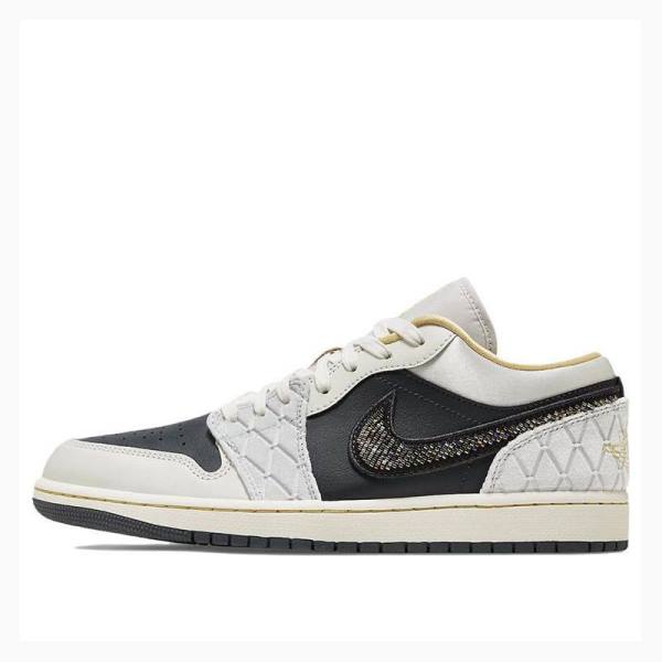 White / Black Men\'s Nike Low SE Sneakers Air Jordan 1 | JD-471PU